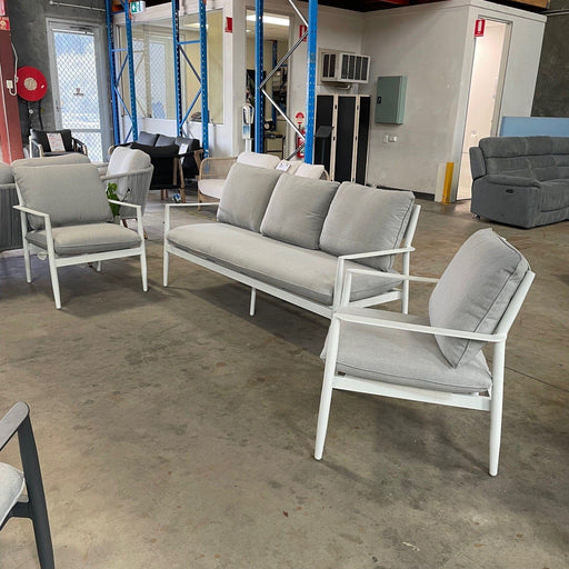 GOODUSD French 3 pce Outdoor Lounge-White discounted furniture in Adelaide