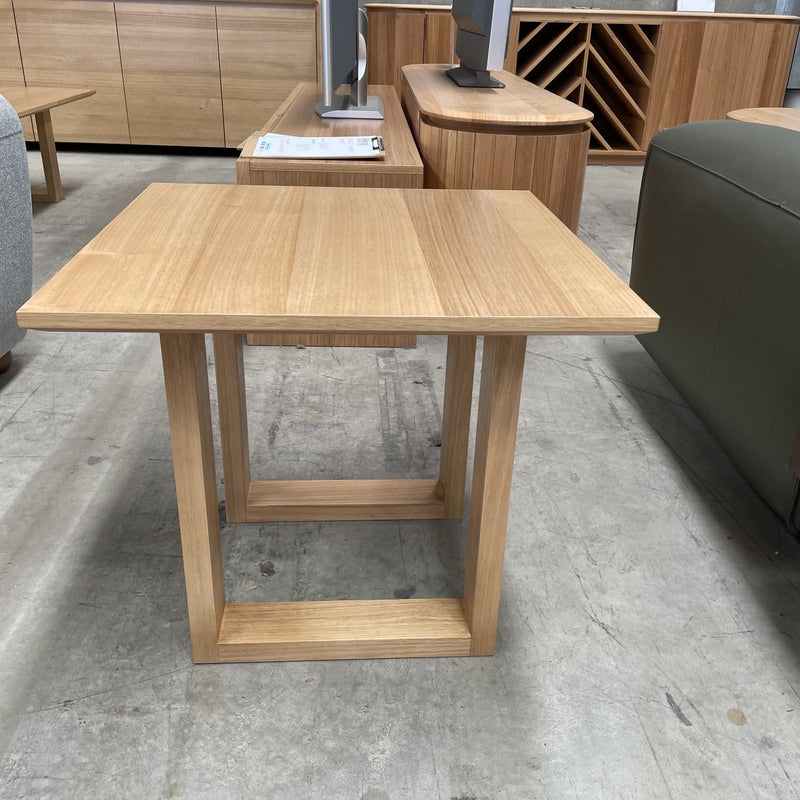 XIETONG Burnie LampTable-Tassie Oak discounted furniture in Adelaide