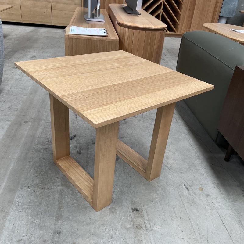 XIETONG Burnie LampTable-Tassie Oak discounted furniture in Adelaide