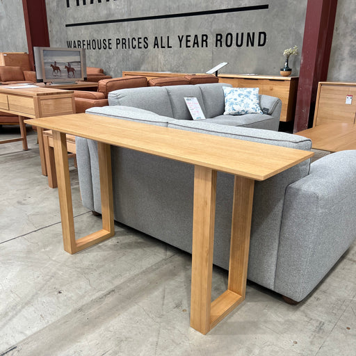 XIETONG Burnie Hall Table-Tassie Oak discounted furniture in Adelaide