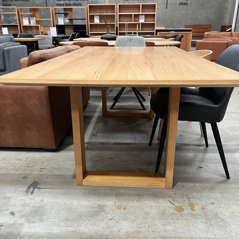XIETONG Burnie Dining Table 210cm-Tassie Oak discounted furniture in Adelaide