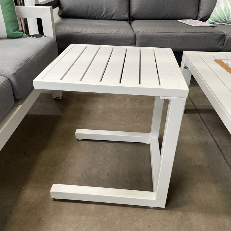 GOODUSD Matzo C Shape Side Table-White discounted furniture in Adelaide