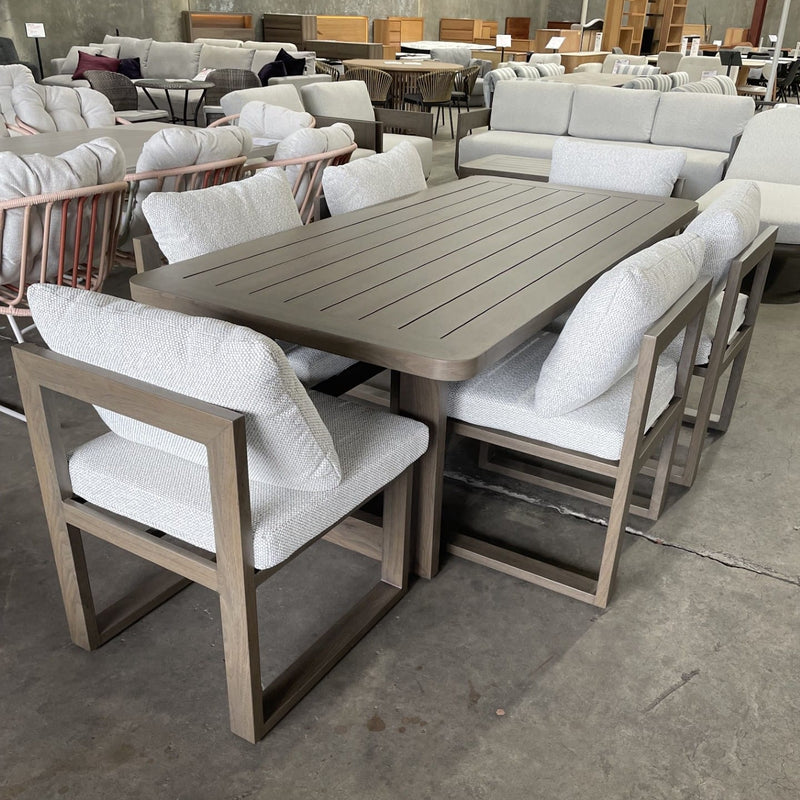GOODUSD Nassau 7 Pce Outdoor Dining Suite discounted furniture in Adelaide