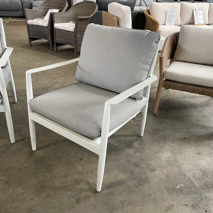 GOODUSD French 3 pce Outdoor Lounge-White discounted furniture in Adelaide