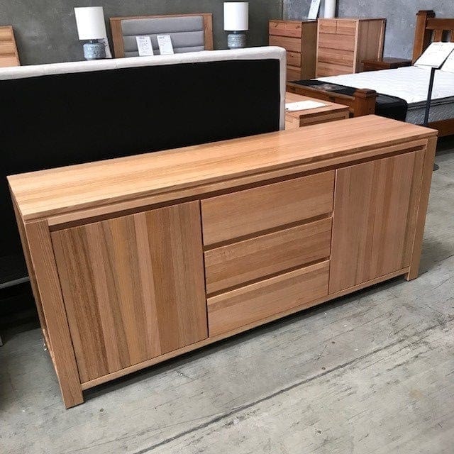 Domus Buffet Large Tasmanian oak — Australian Furniture Warehouse